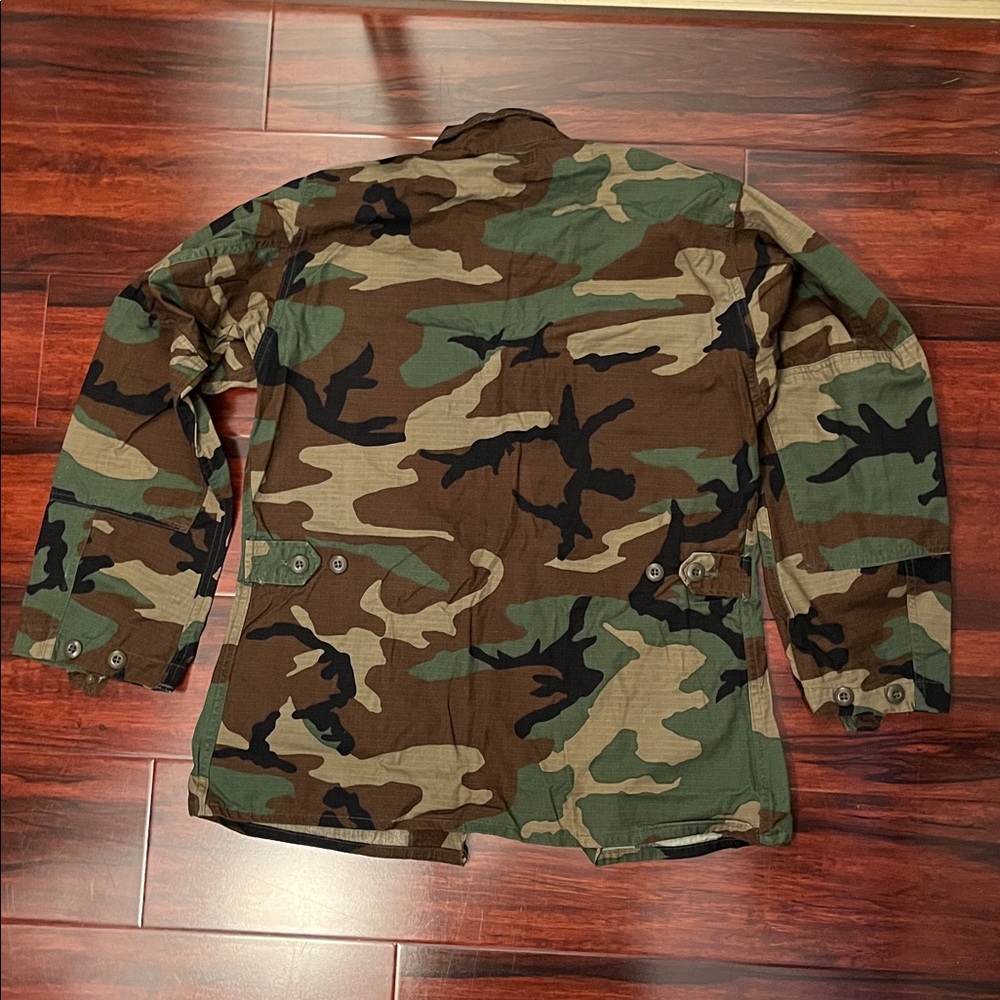 Vintage US Military Issue Camouflage Woodland Camo Combat Jacket Shirt S Long - Picture 5 of 7